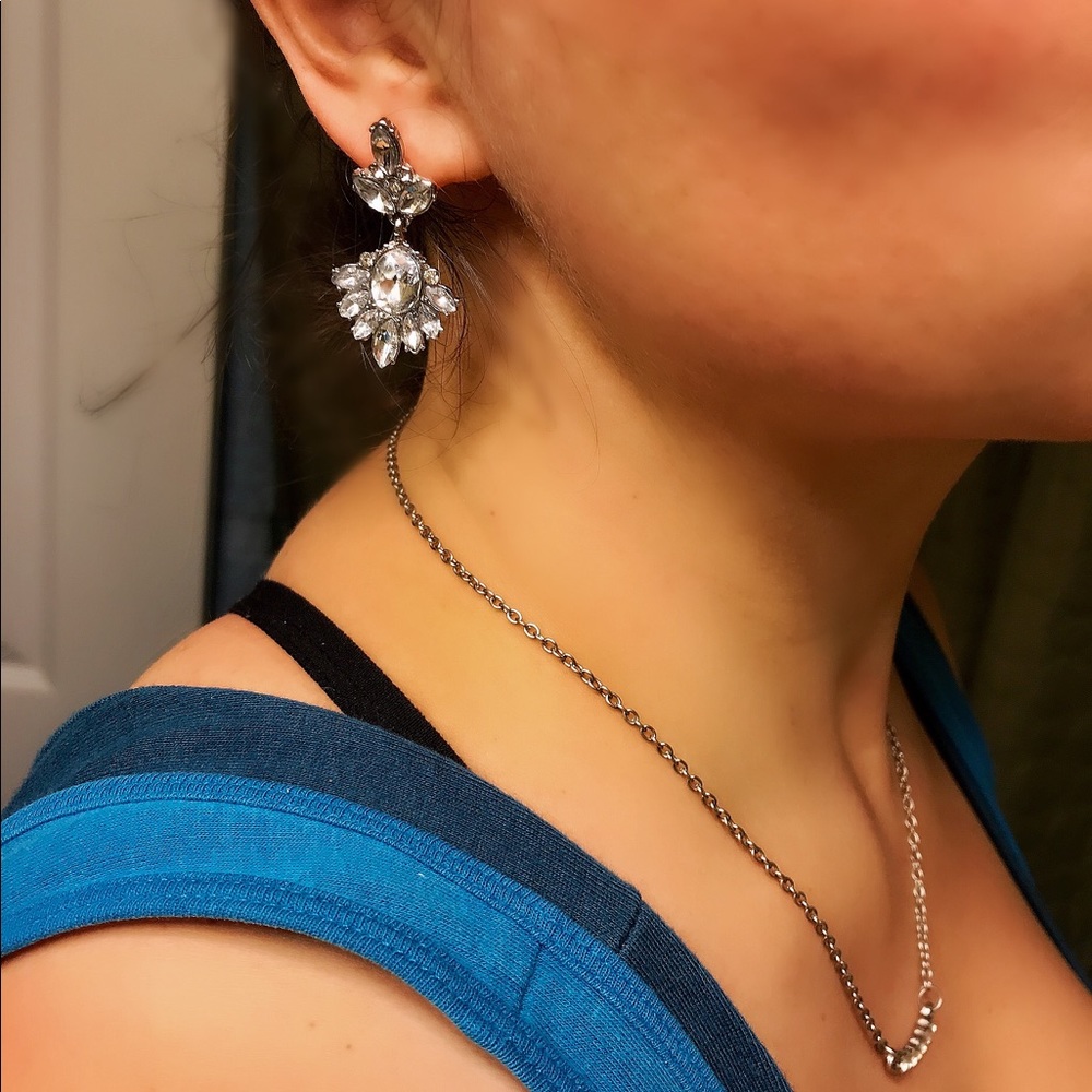 NEW!💙💎ABSOLUTELY LOVELY SPARKLE EARRING💎💙BLING - Picture 5 of 8